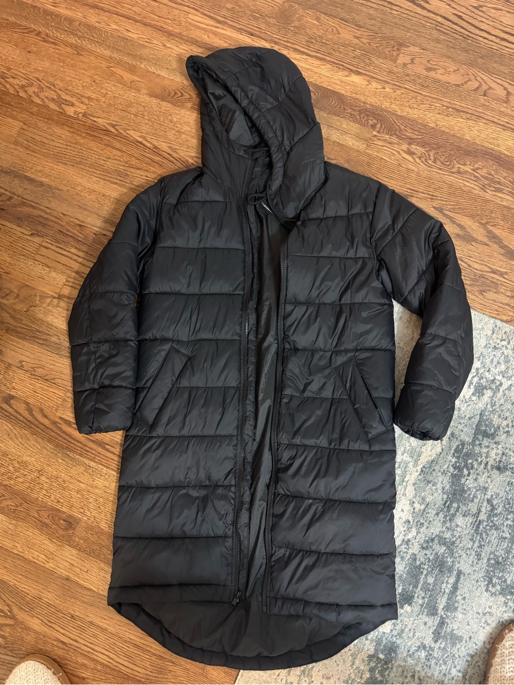 GAP Women's Black Long Hooded Puffer Coat